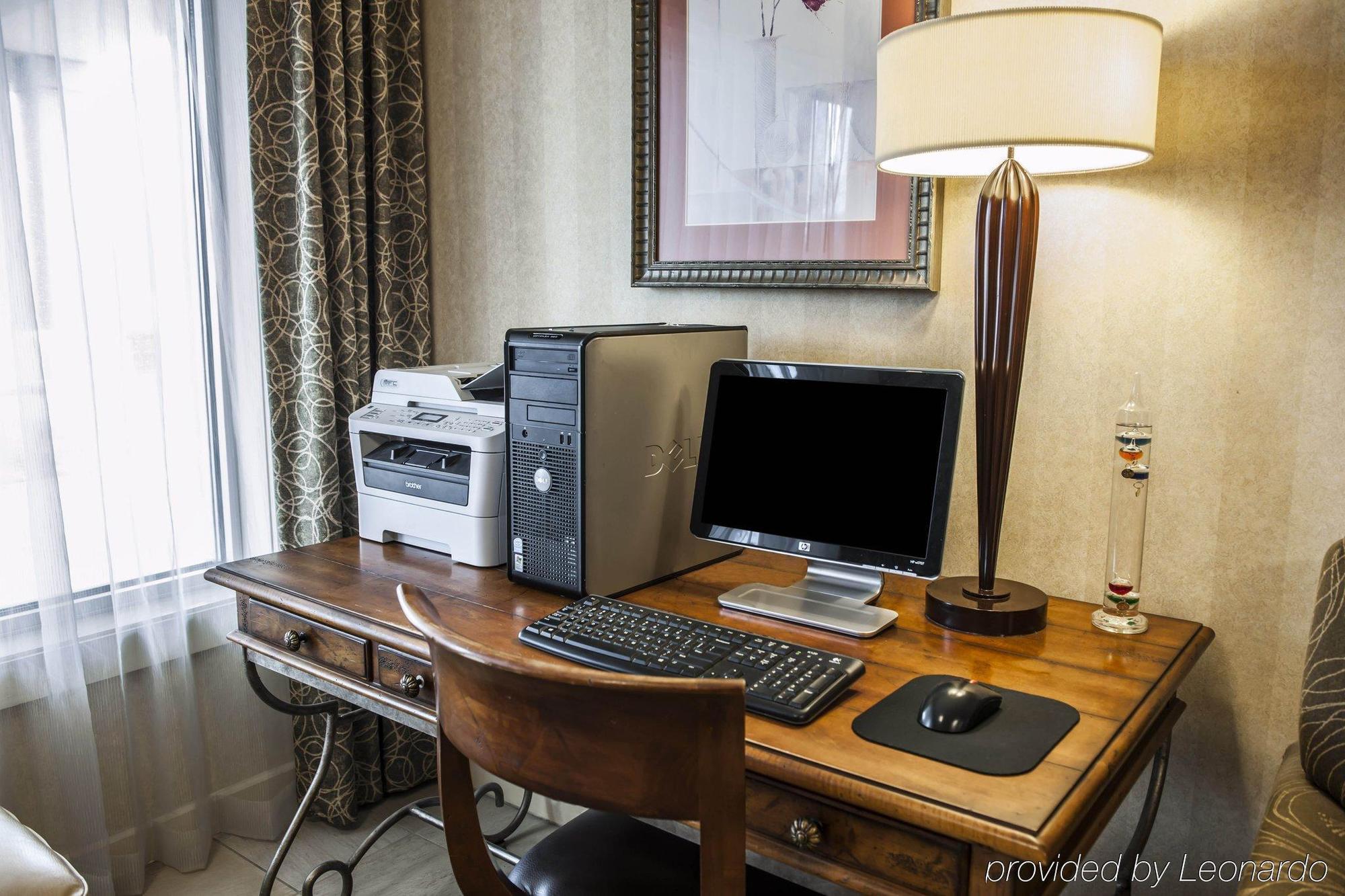 Holiday Inn - Columbus By Ihg Exteriör bild